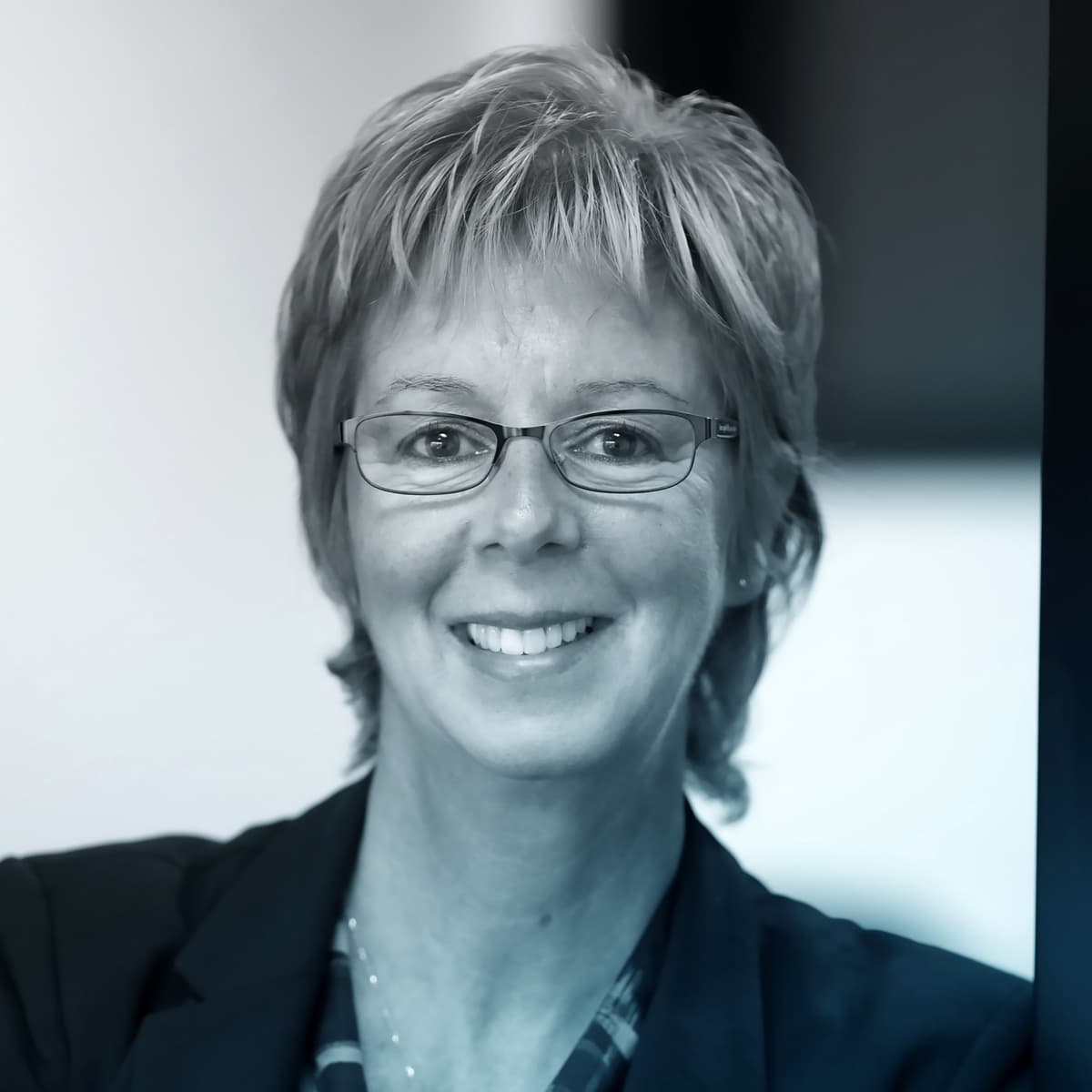 Dianne McKnight